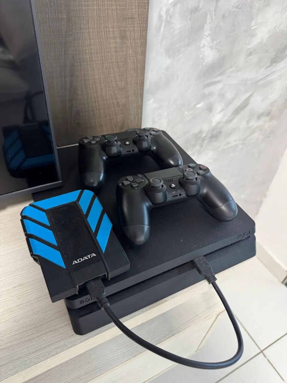 Ps4 slim 1 TB - Foto 2