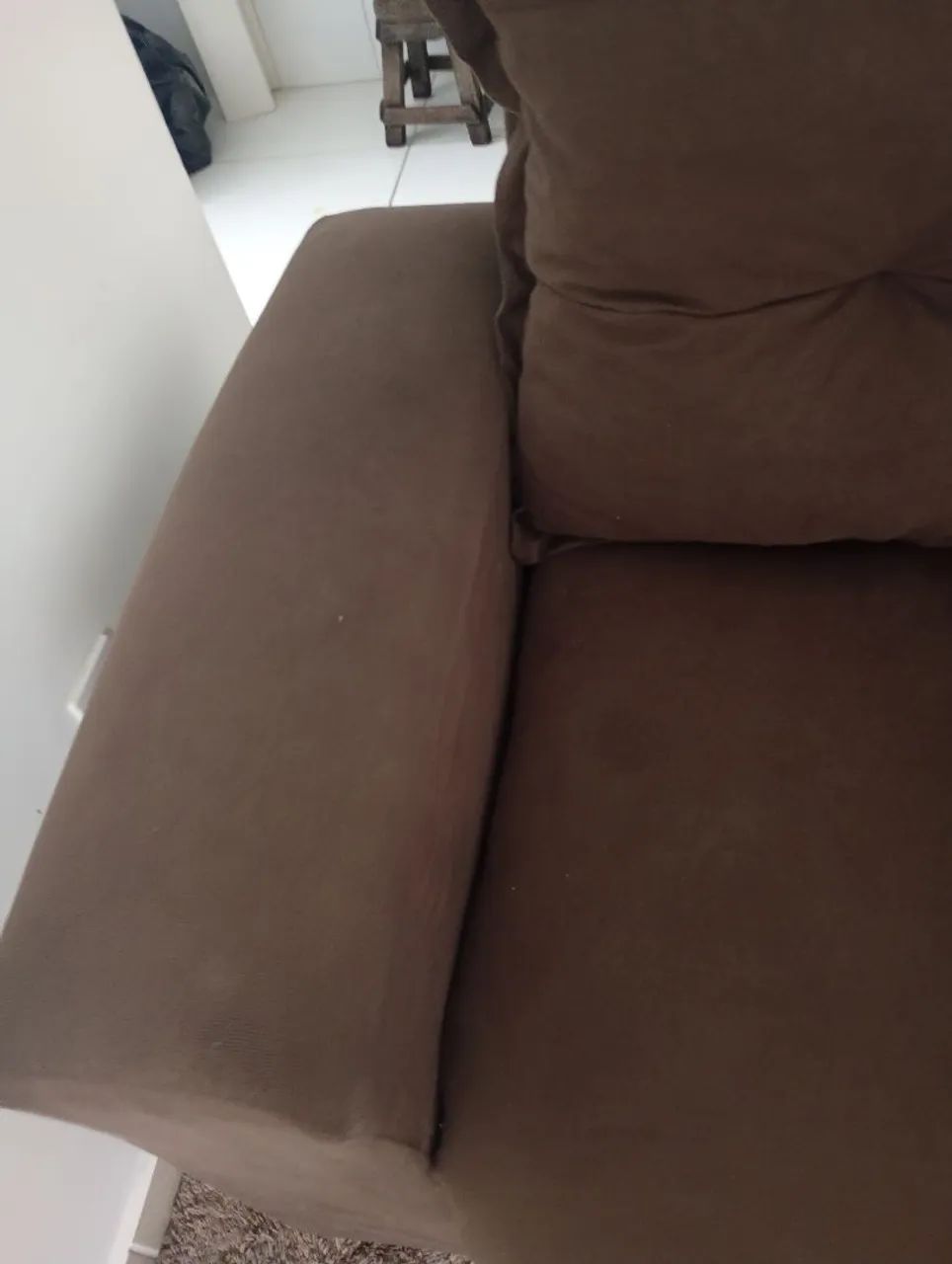 Vendo sofá dois lugares  - Foto 4