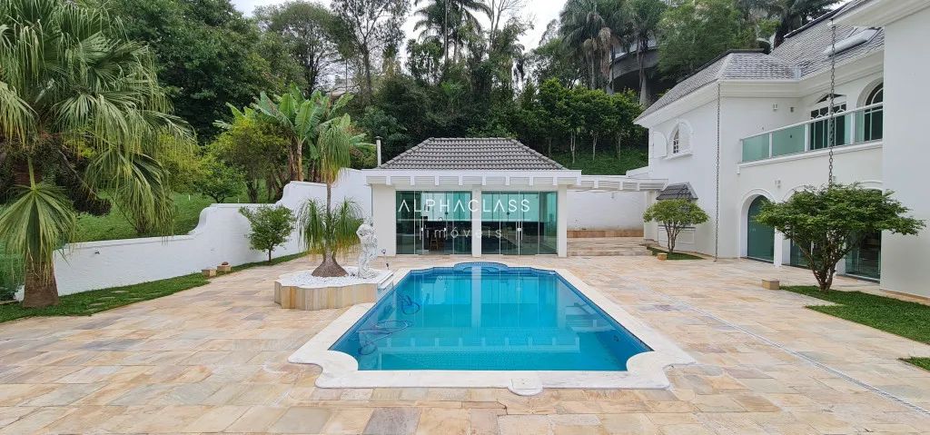 Excelente Casa em Condomínio - Alphaville / Tamboré