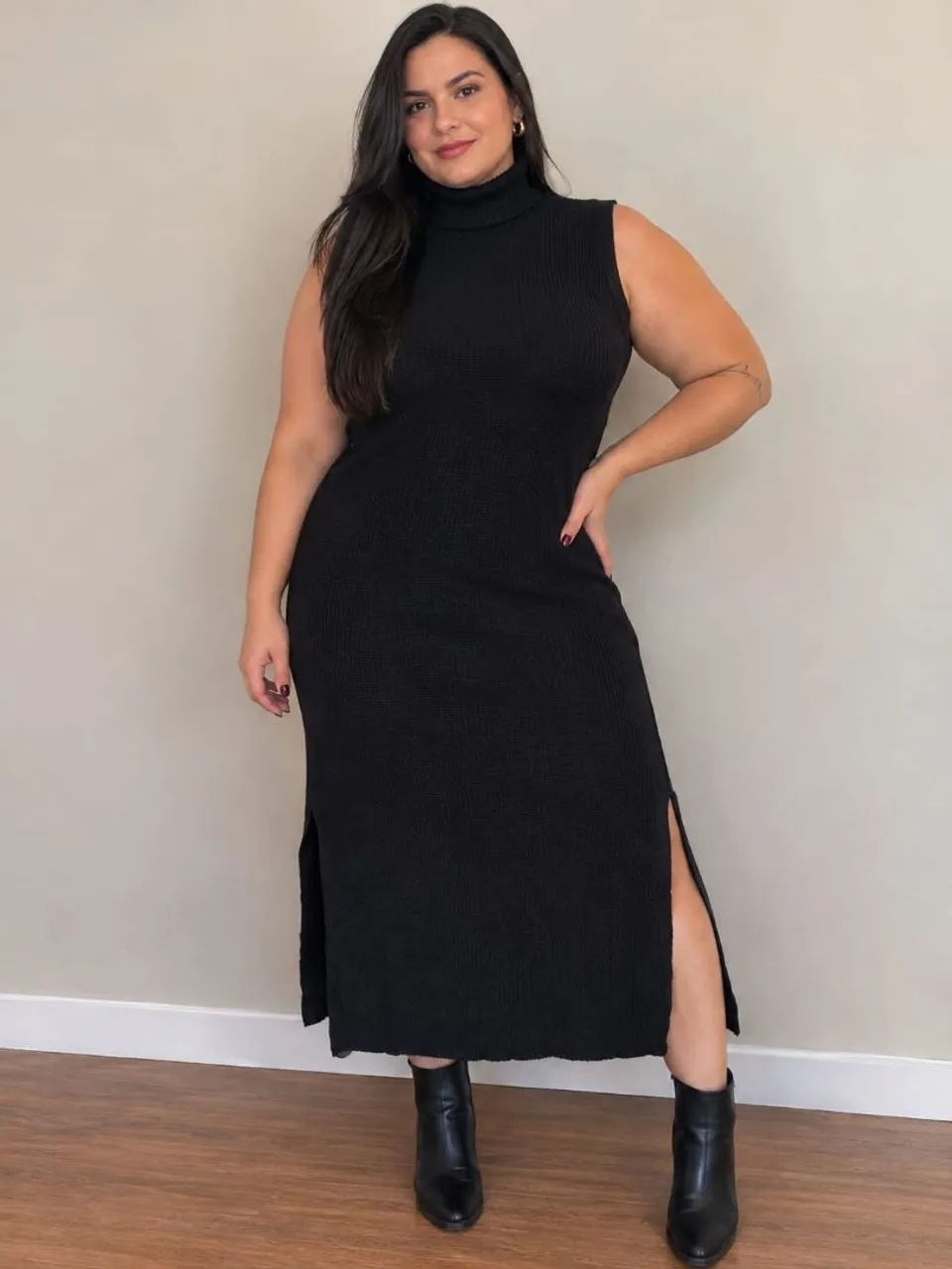 Vestido Longo com Fenda 