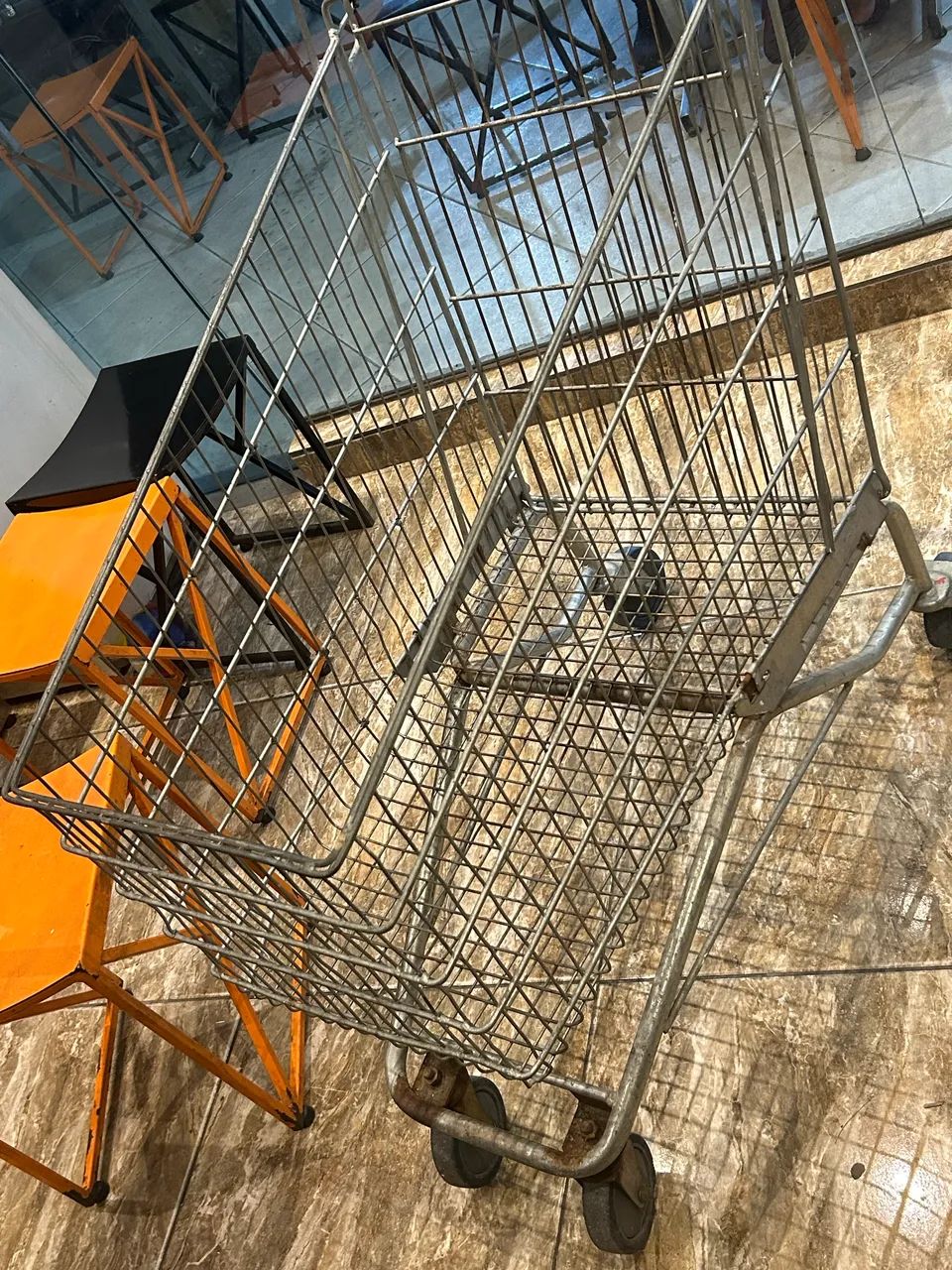 Carrinho de supermercado grande!  - Foto 2