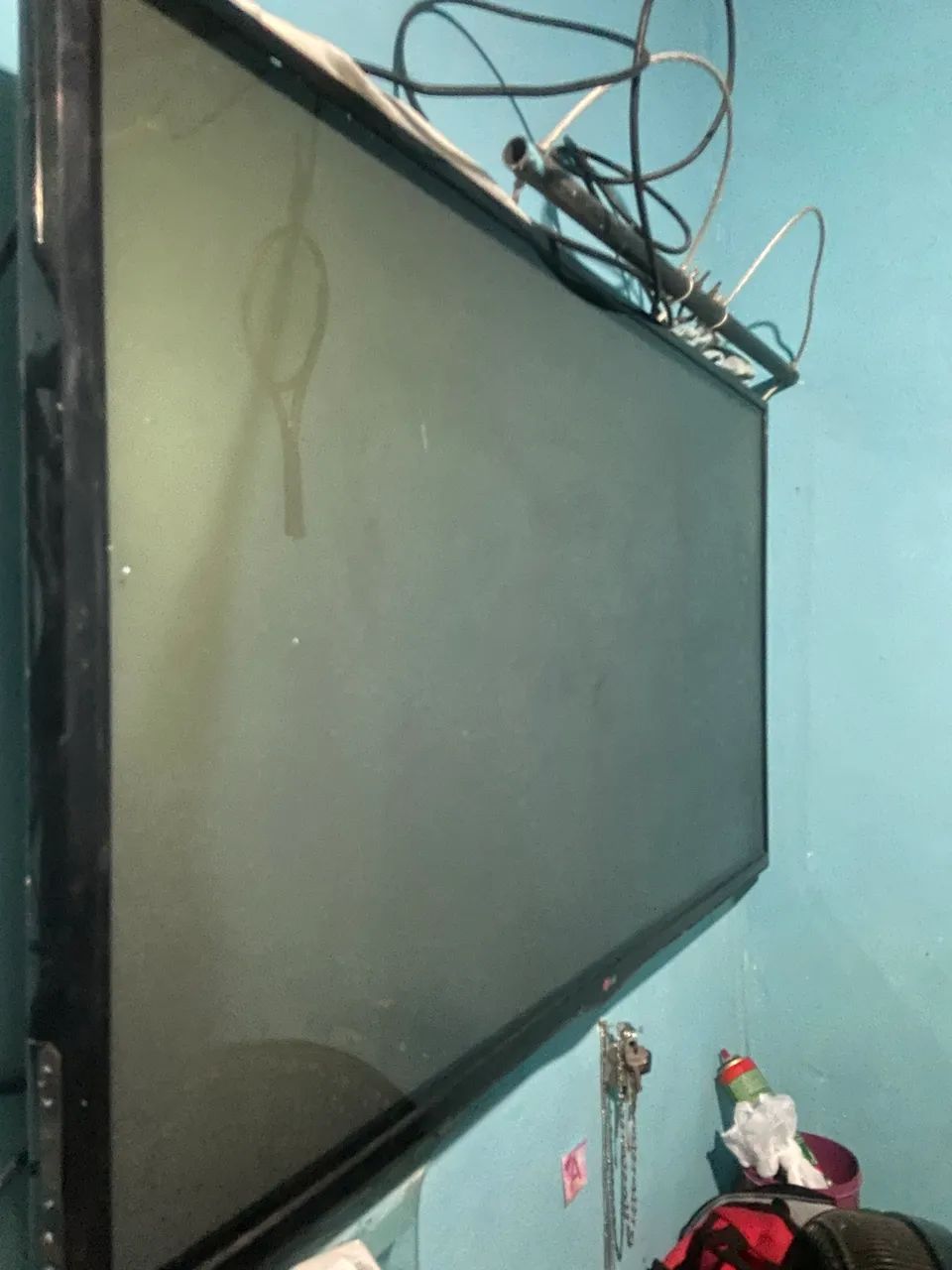 Tv LG 52 polegadas NÃO É SMART toda boa nenhum defeito pega smart com tv Box  - Foto 2