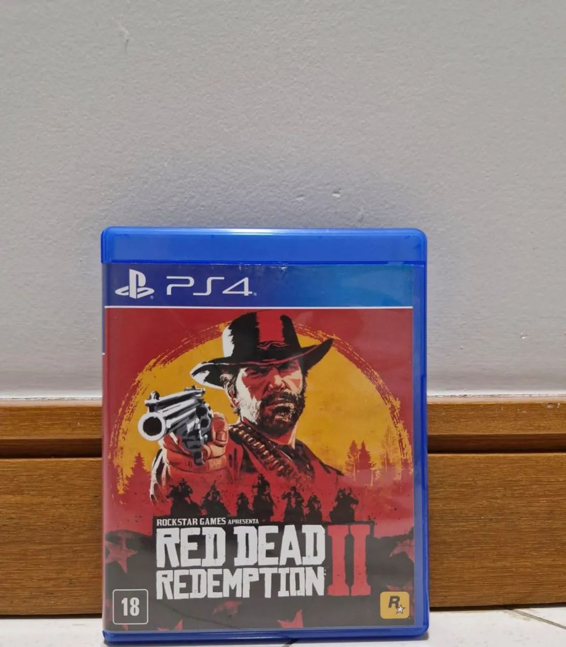 Red Dead Redemption 2 PS4 Mídia física com mapa