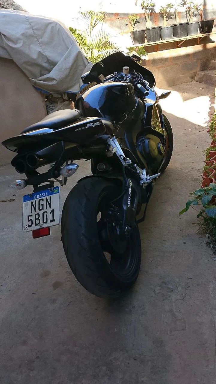 CBR 1000 rr Fireblade  - Foto 4