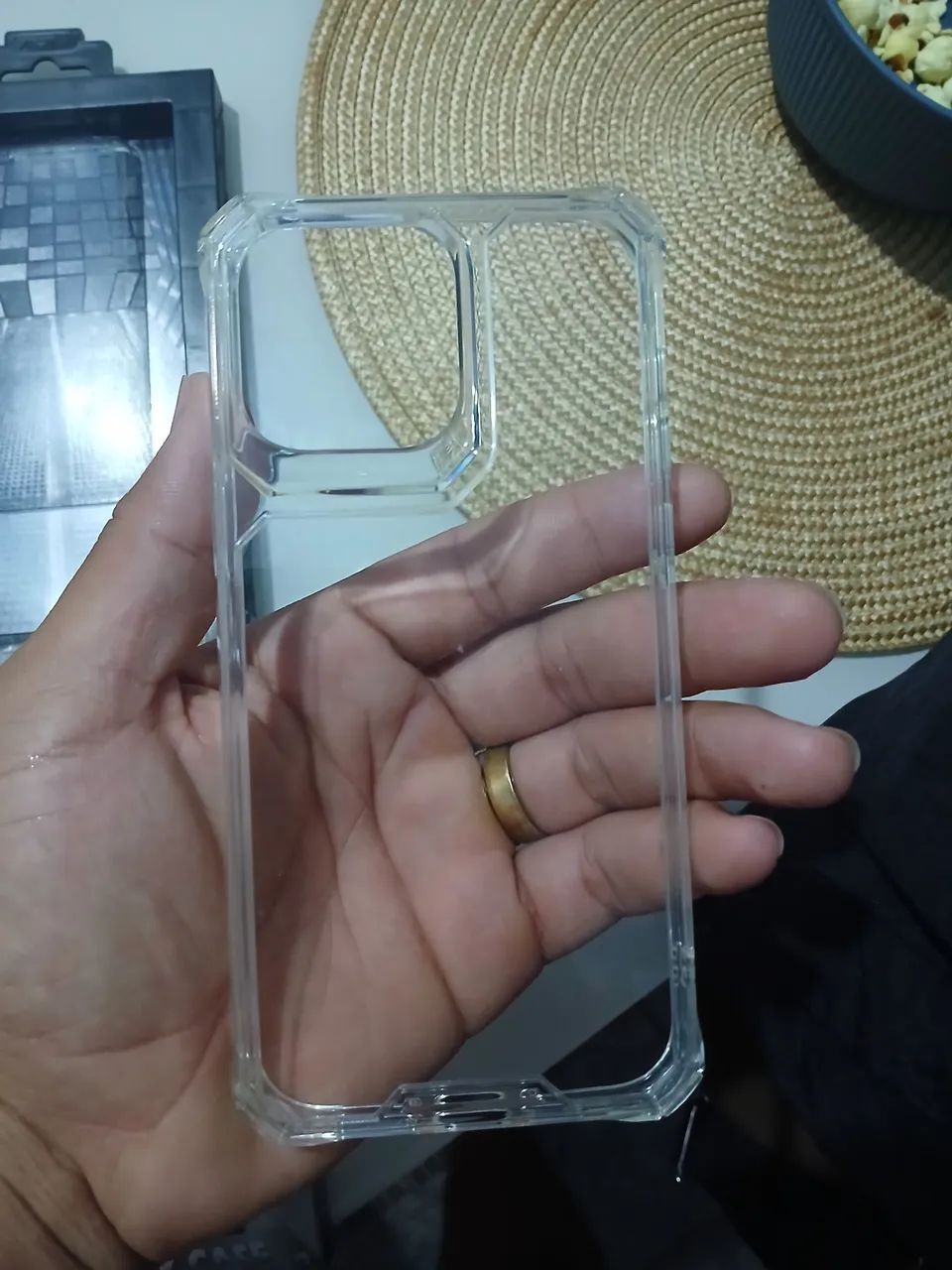 Promoção Capa para celular  Iphone 14 Pro Max nova - Foto 2
