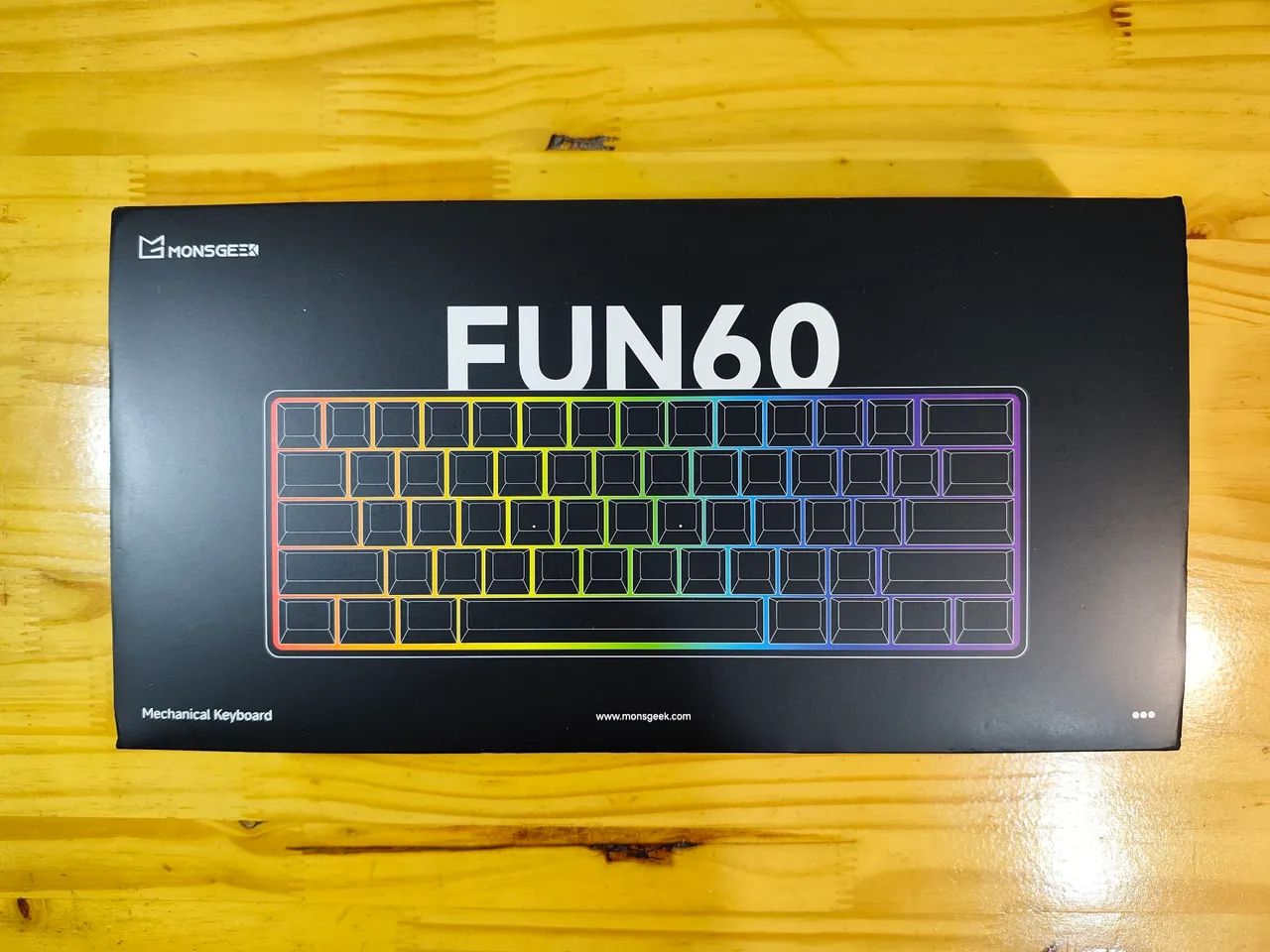 Teclado Magnético Akko Monsgeek Fun60 Pro 8000Hz - Lacrado