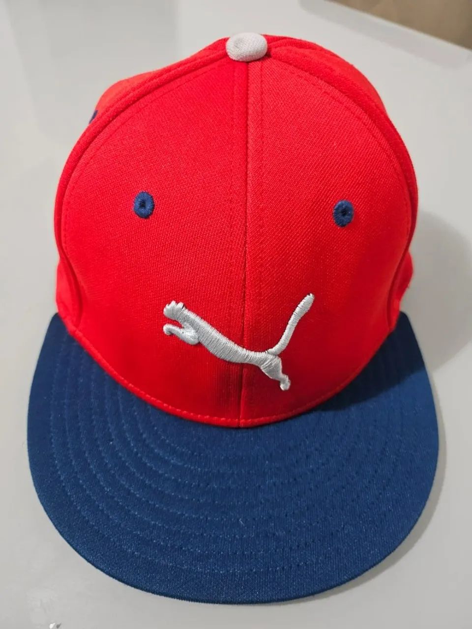 Boné Puma Original Flexfit Vermelho e Azul | Usado 1x