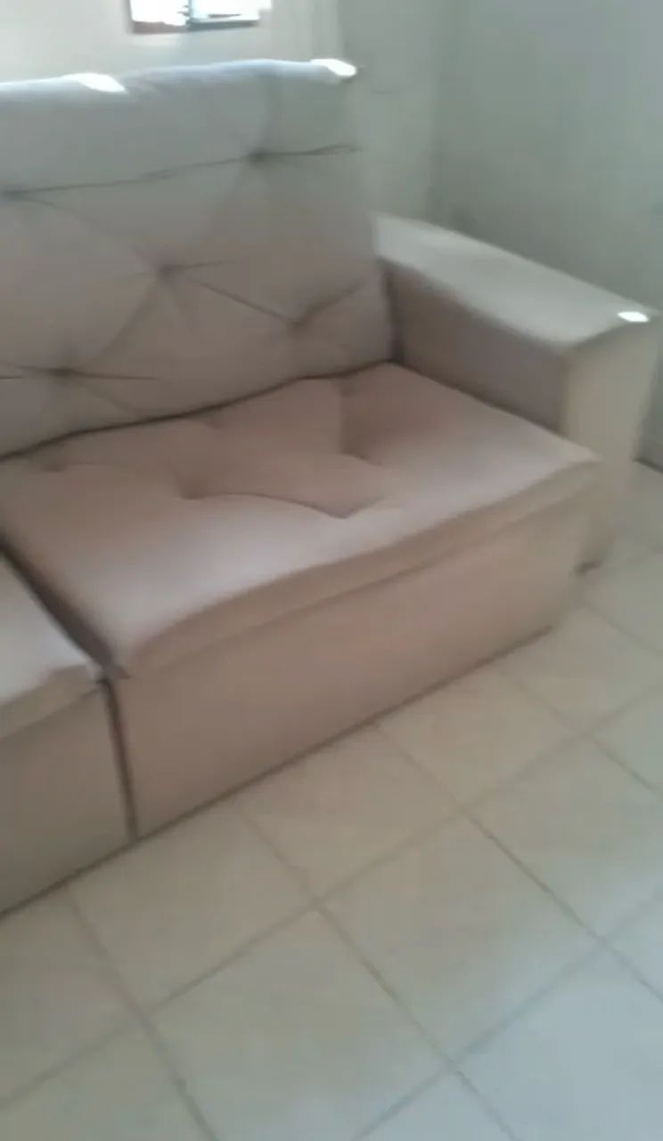 Sofá Retrátil Bege  - Foto 2