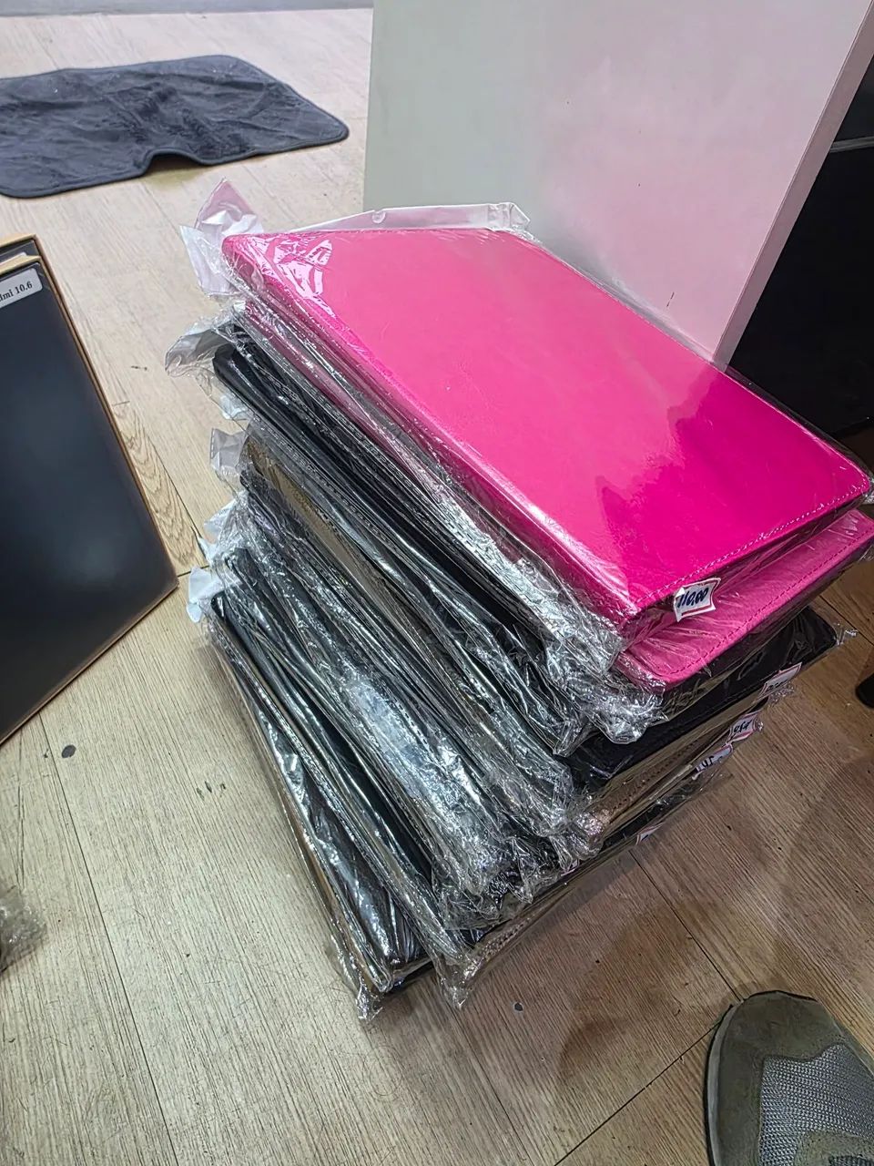 Lote de Capas de tablet - Foto 4