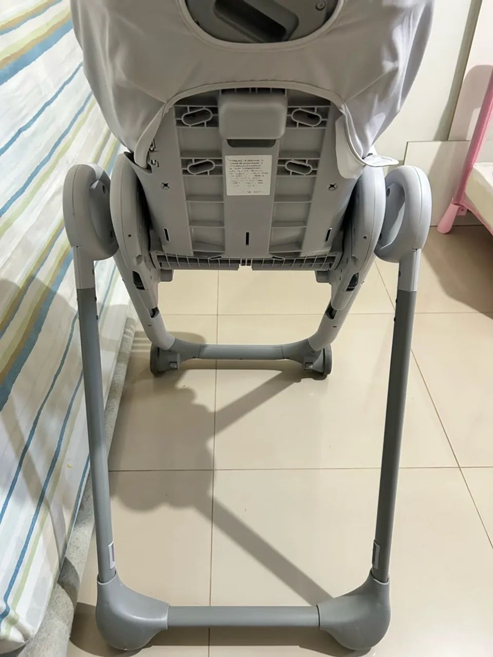 Cadeira de alimentação bebê chicco - Foto 3