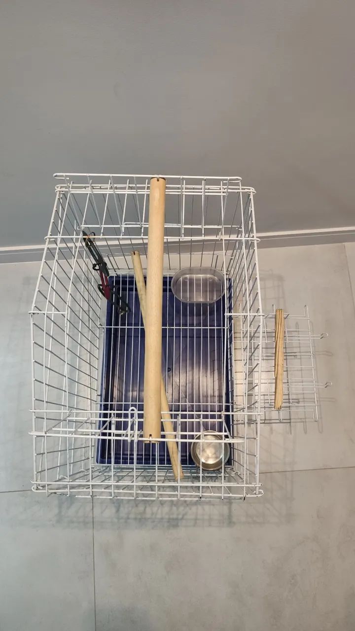 GAIOLA PARA AVES DE MÉDIO PORTE - EXCELENTE ESTADO - Foto 4