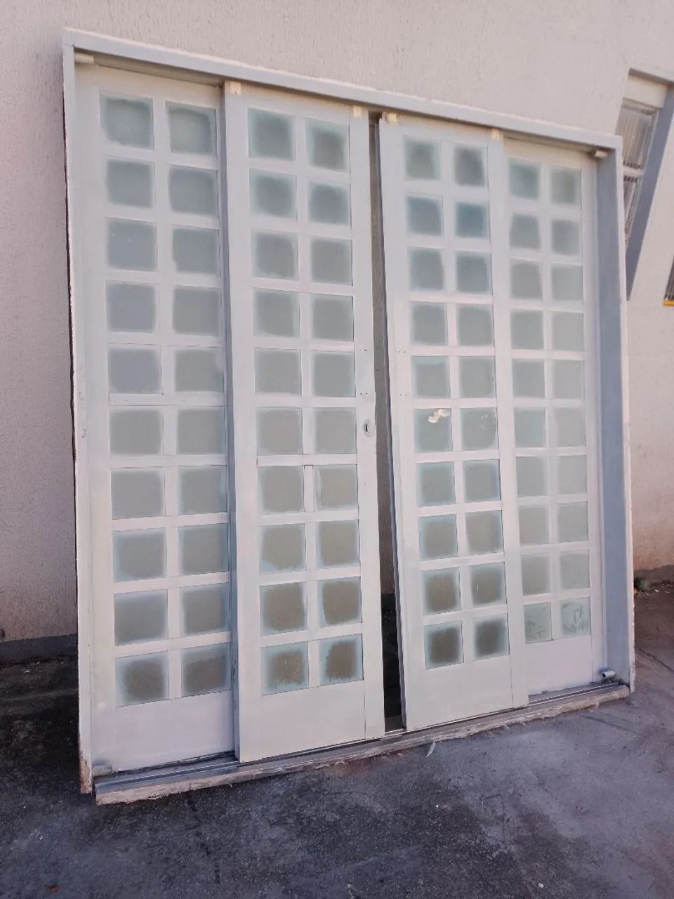 Porta de aço de correr 2:00×2:10
