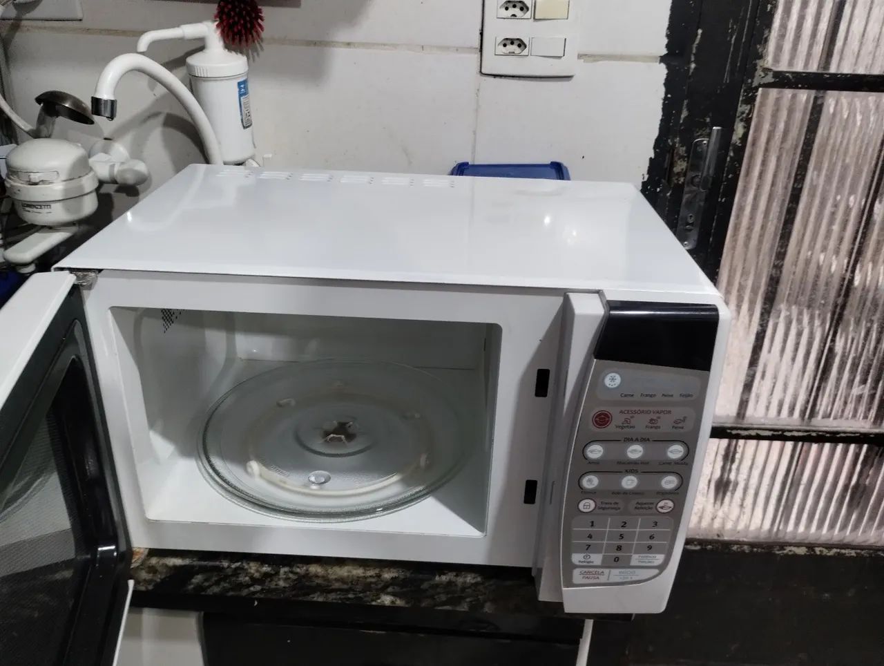 Microondas Electrolux 20 litros  - Foto 4