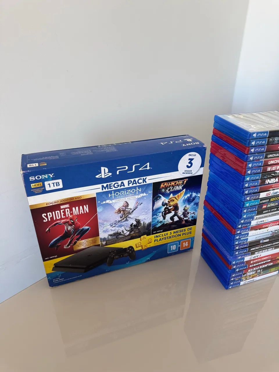 Ps4 slim impecável 