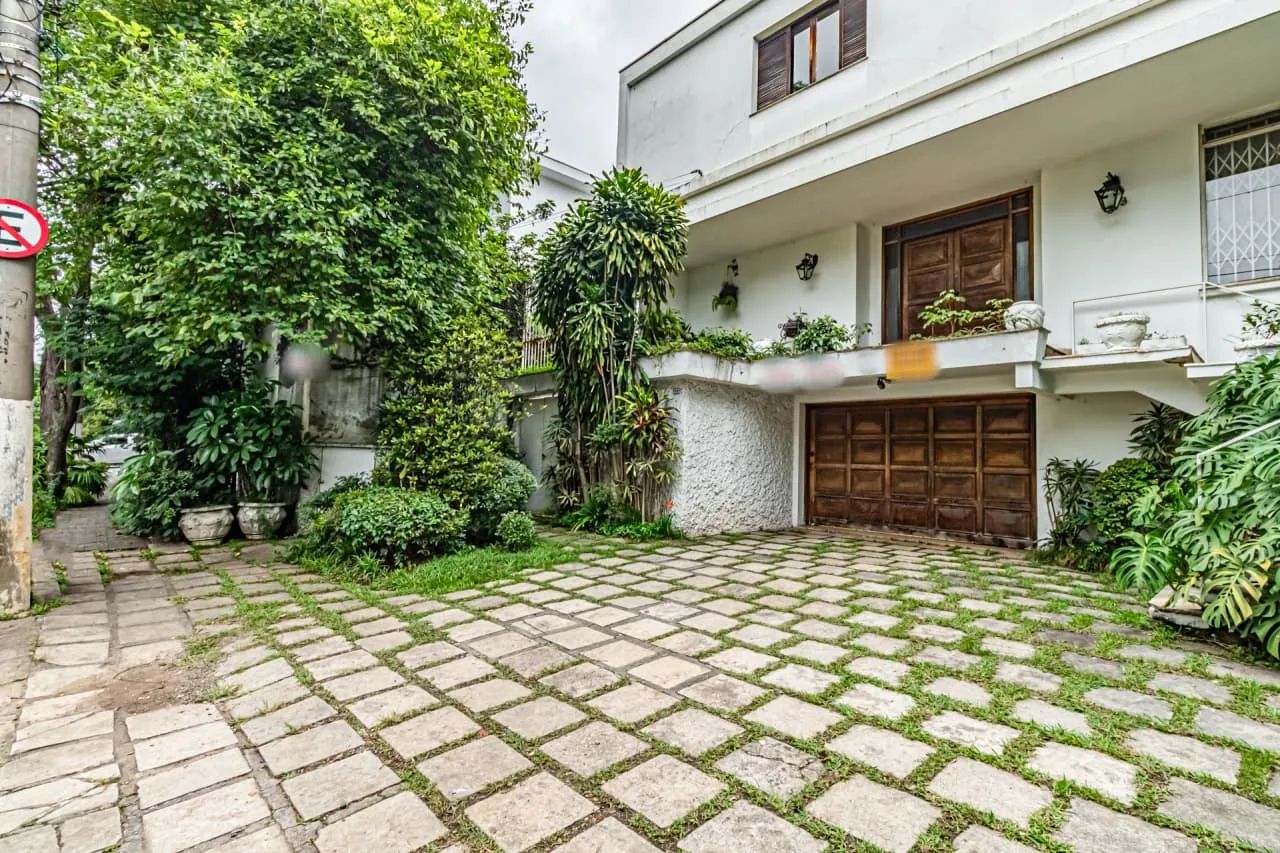 Casa comercial na Avenida São Valério, 533  600 m² - Foto 2