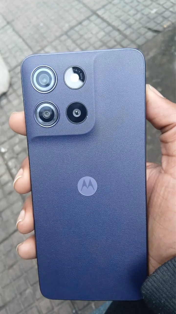 Celular Moto G17 128GB