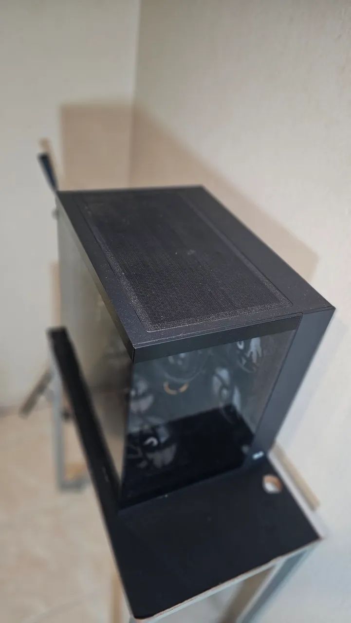 Gabinete Redragon Wide Load Mid Tower - Foto 2