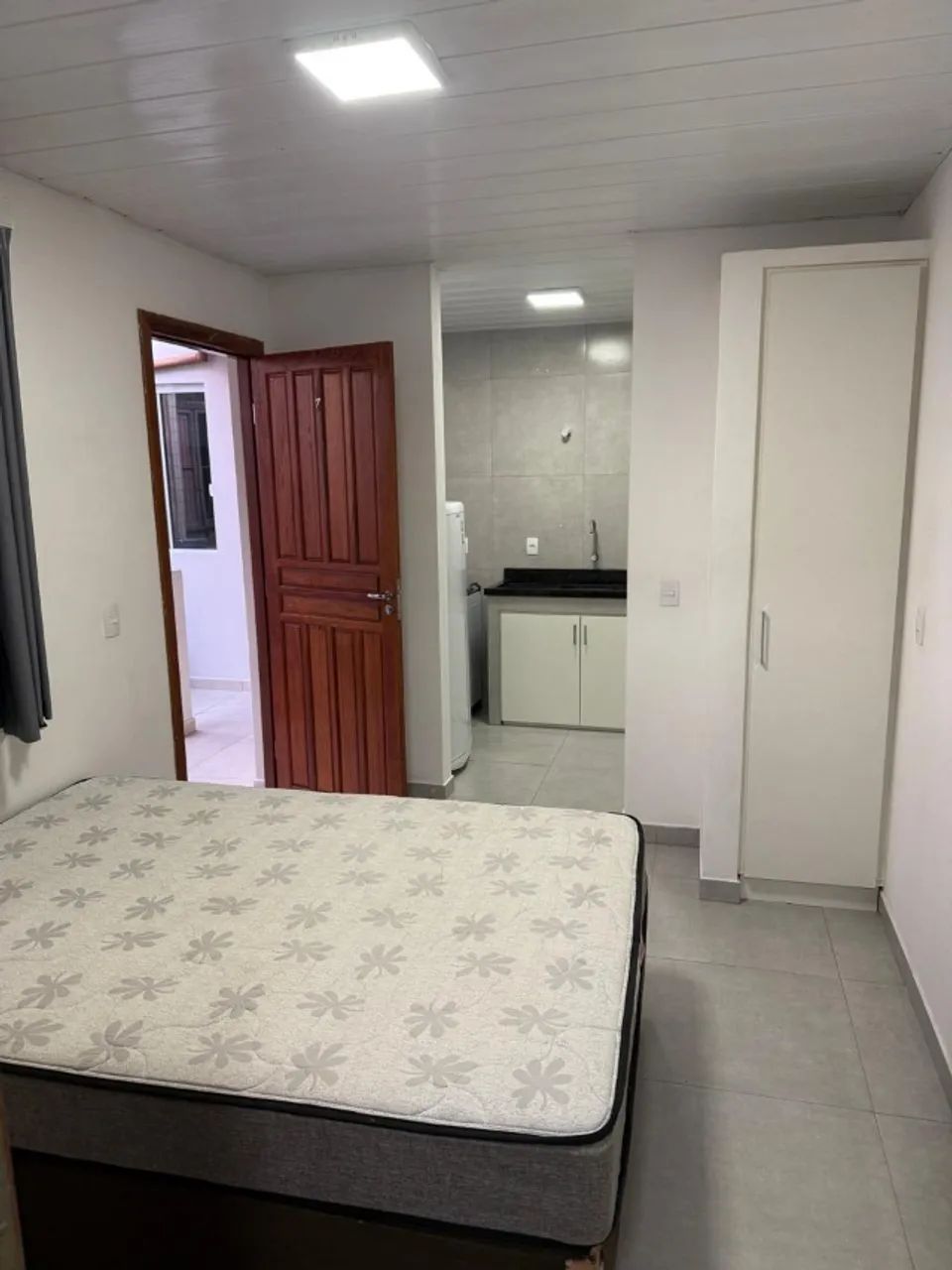 KITNET MOBILIADA PARA ALUGAR - R$ 1.600,00