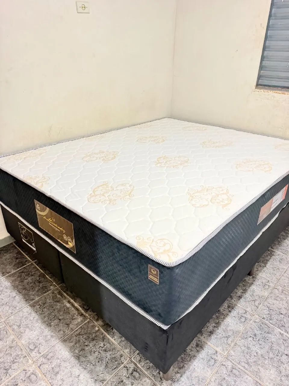 CONJUNTO QUEEN COLCHÃO 30CM MULTICAMADAS + BASE BOX ((PROMOÇÃO))
