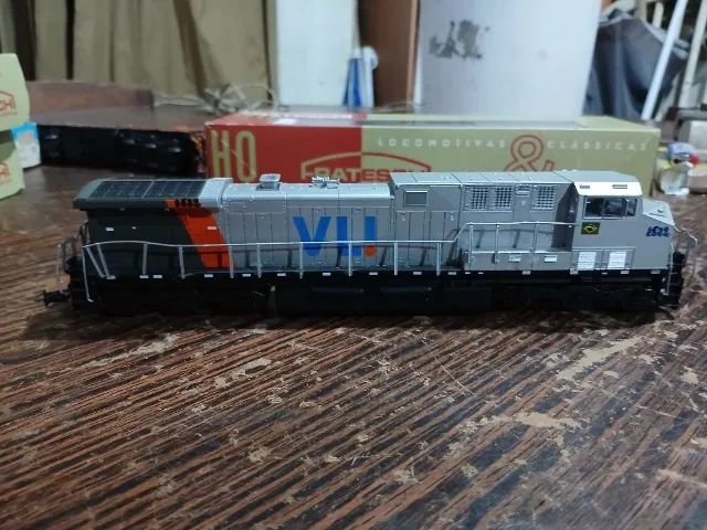 LOCOMOTIVA HO 446519944771031042