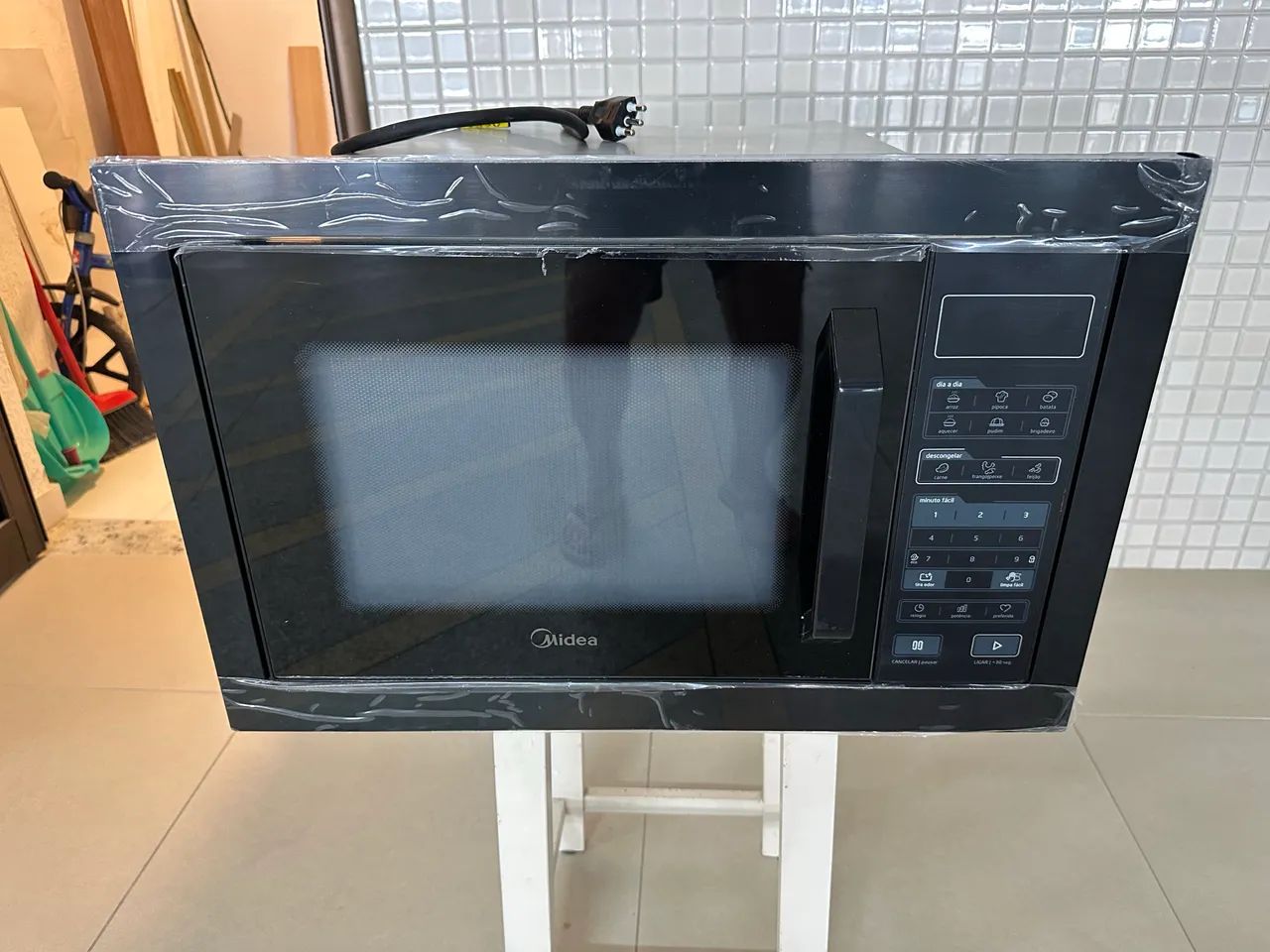 FORNO MICRO ONDAS DE EMBUTIR MIDEA - Foto 4