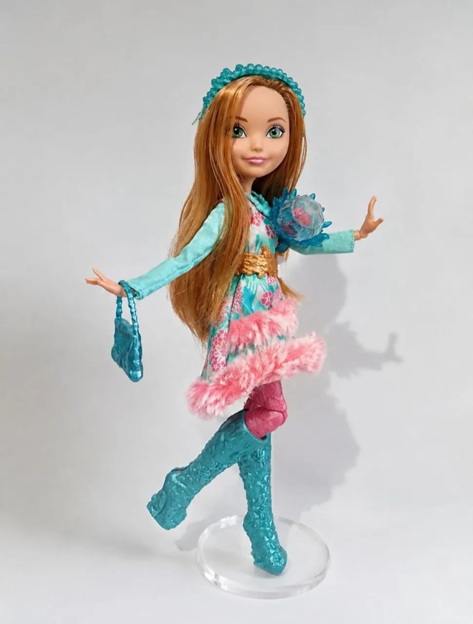 Boneca Ashlynn Ella epic Winter ever after high