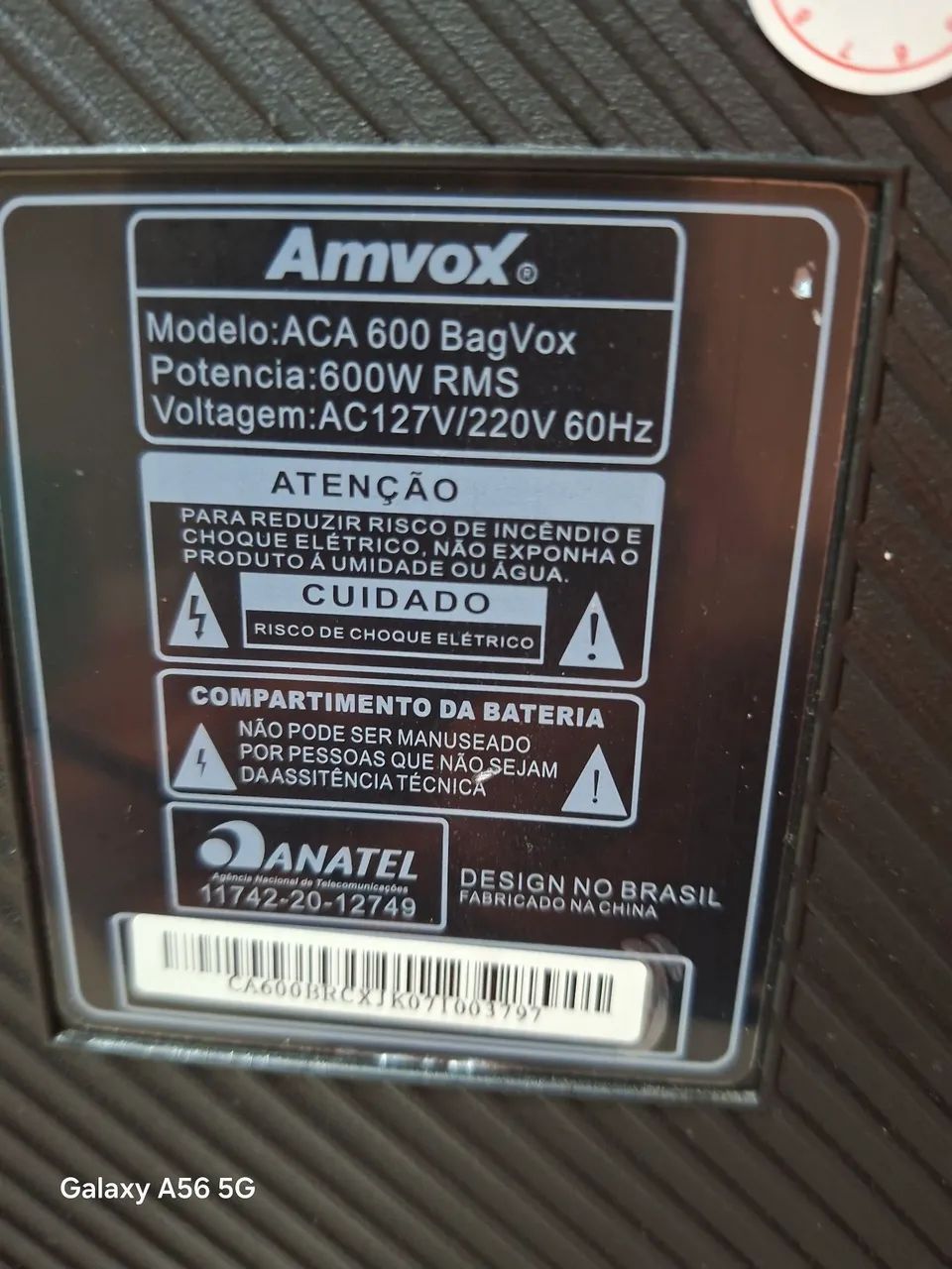 Vendo caixa Amvox 600wts semi nova  - Foto 3