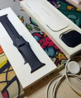 Relógio Apple Watch Séries 10 model A2723 - Foto 2