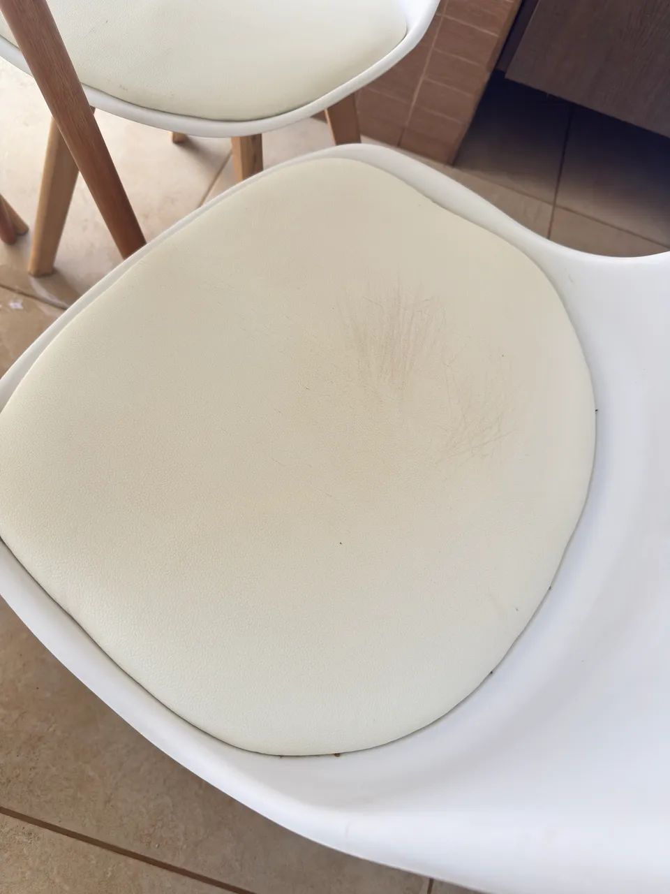 Mesa com cadeiras  - Foto 4