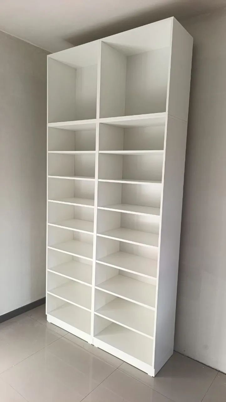 Roupeiro Modulado com Maleiros 