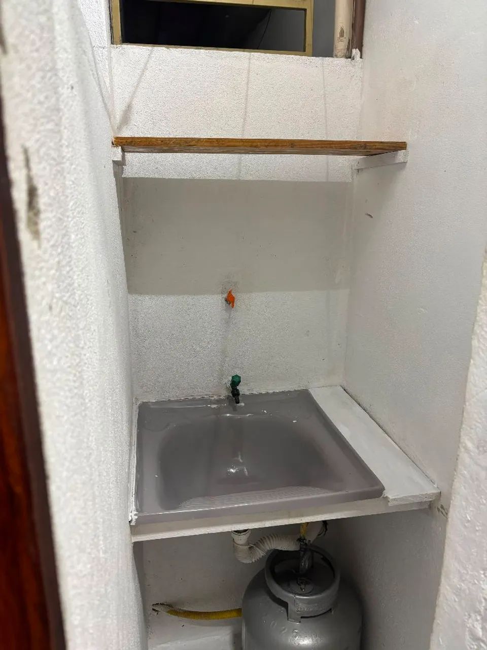 Apartamento kitnet com mobília - Foto 5