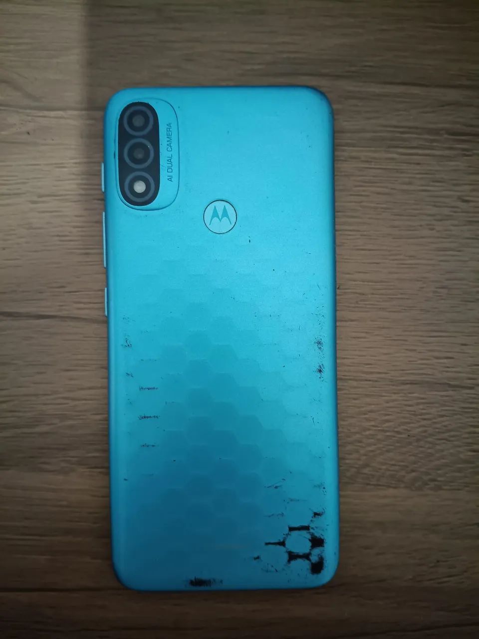 Celular Motorola e20
