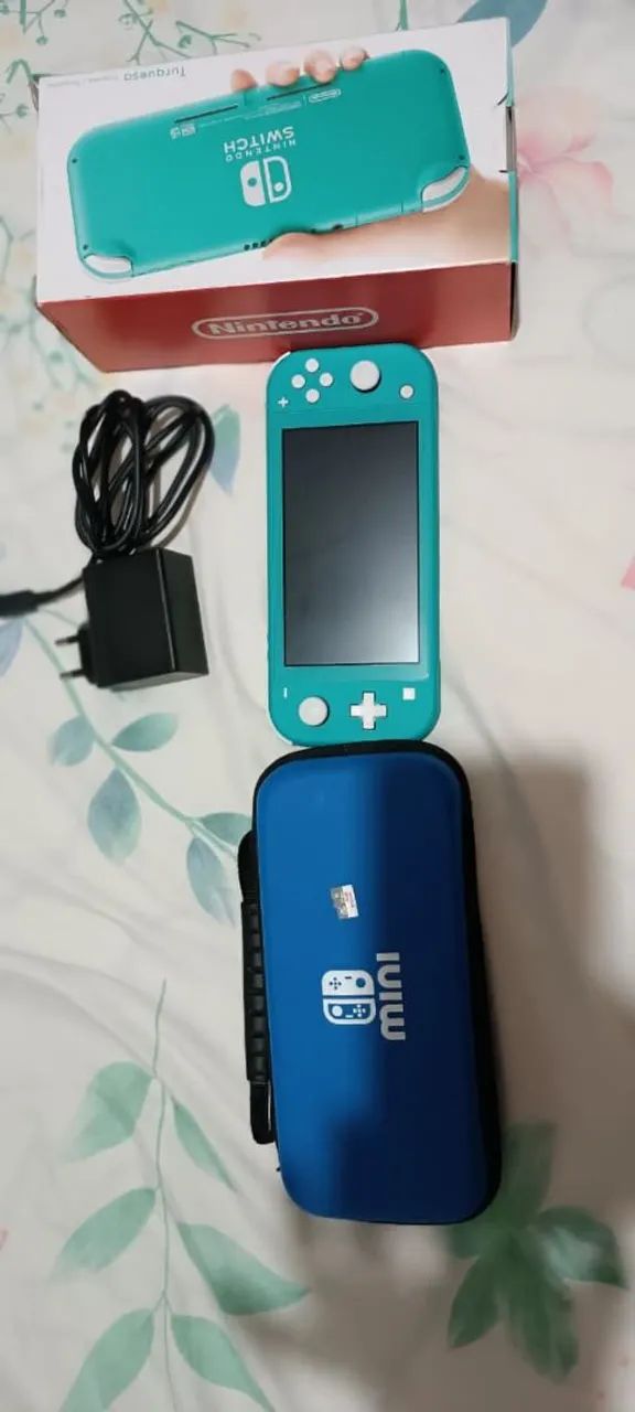Nintendo Switch Lite - Com pelicula e capa protetora
