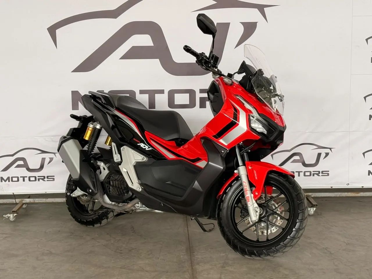 Honda Adv 150 - Foto 4
