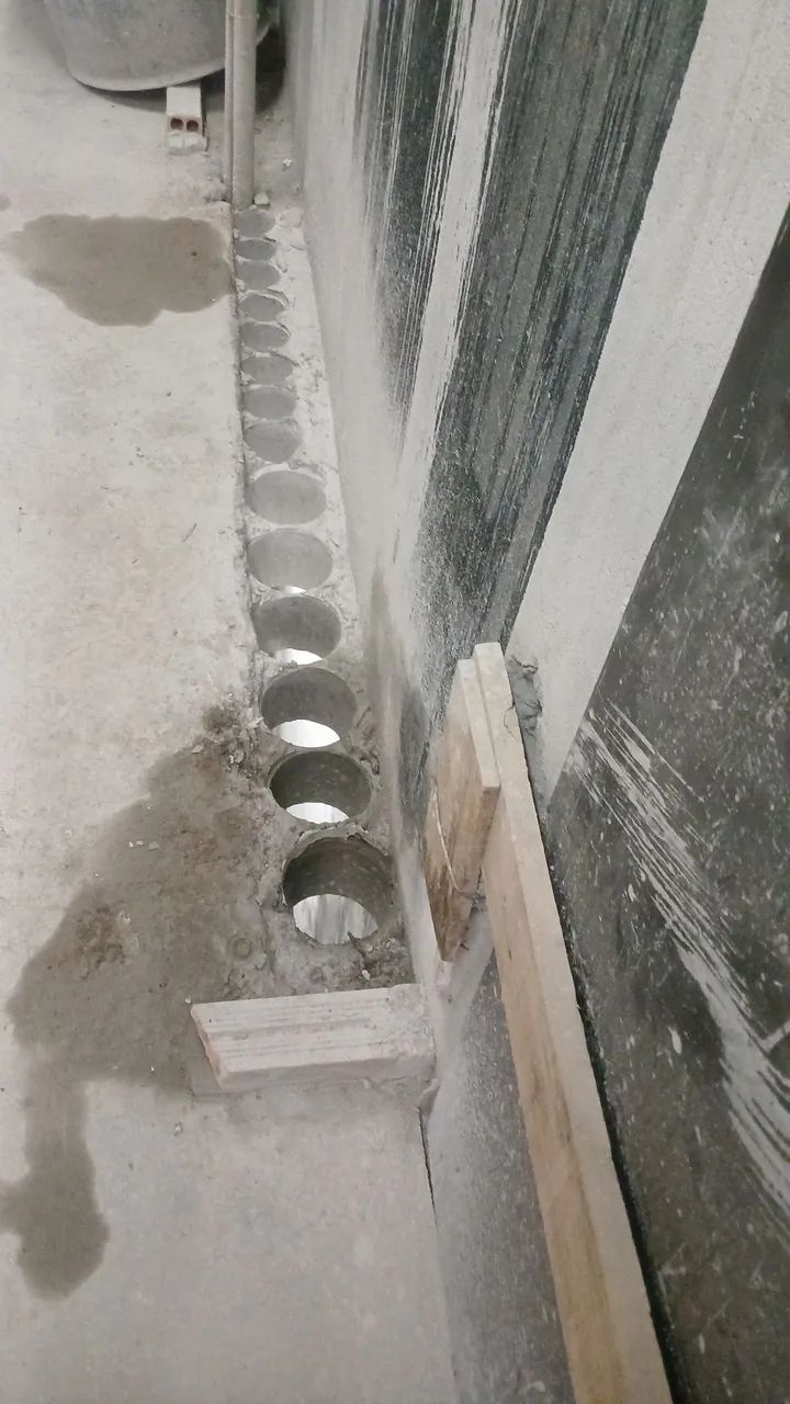 Furos em concreto armado,demolição,demolição controlada  - Foto 2