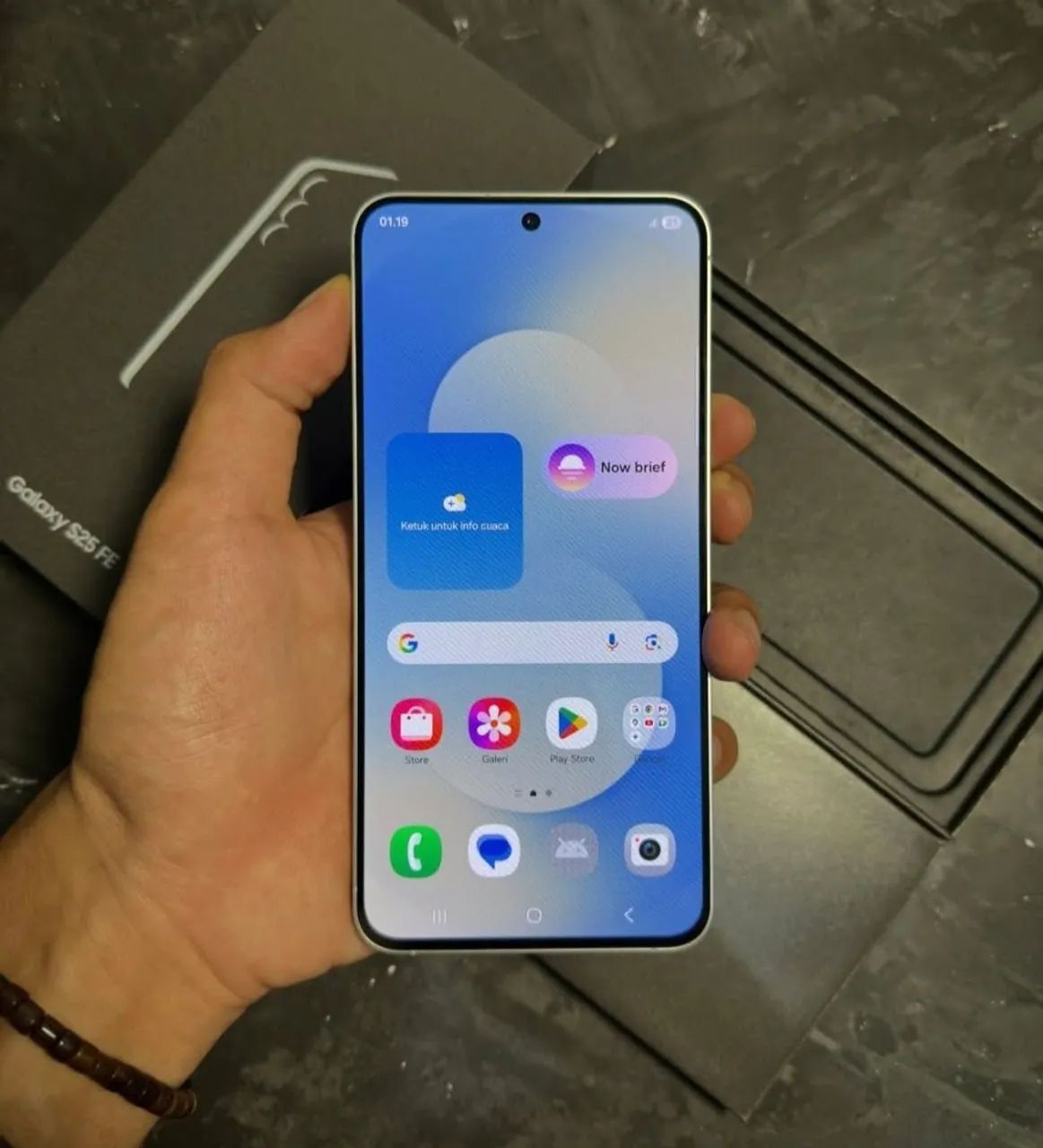Samsung Galaxy S25 FE zero na caixa Analiso Troca!