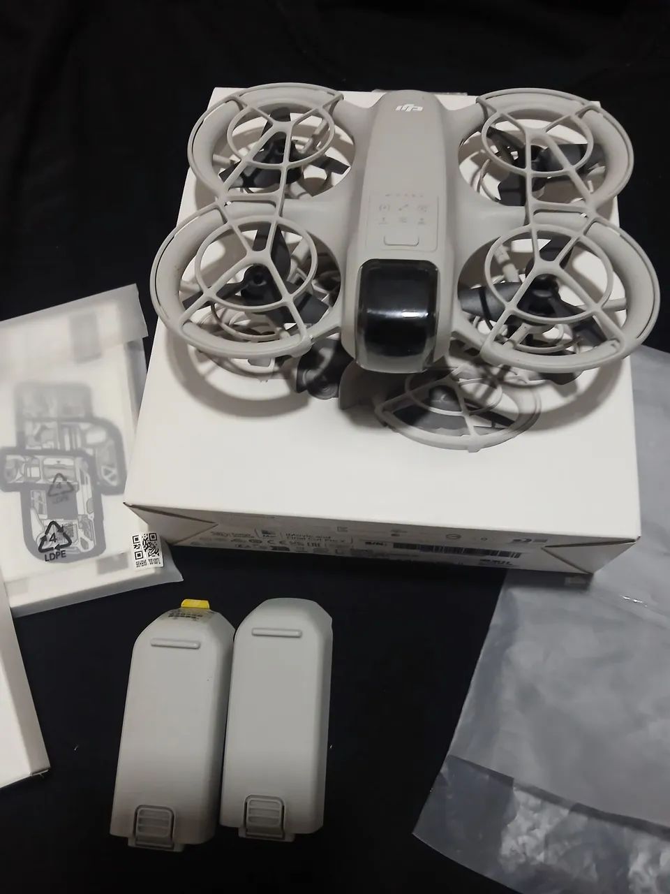 Drone Dji Neo Semi novo Standard com duas baterias