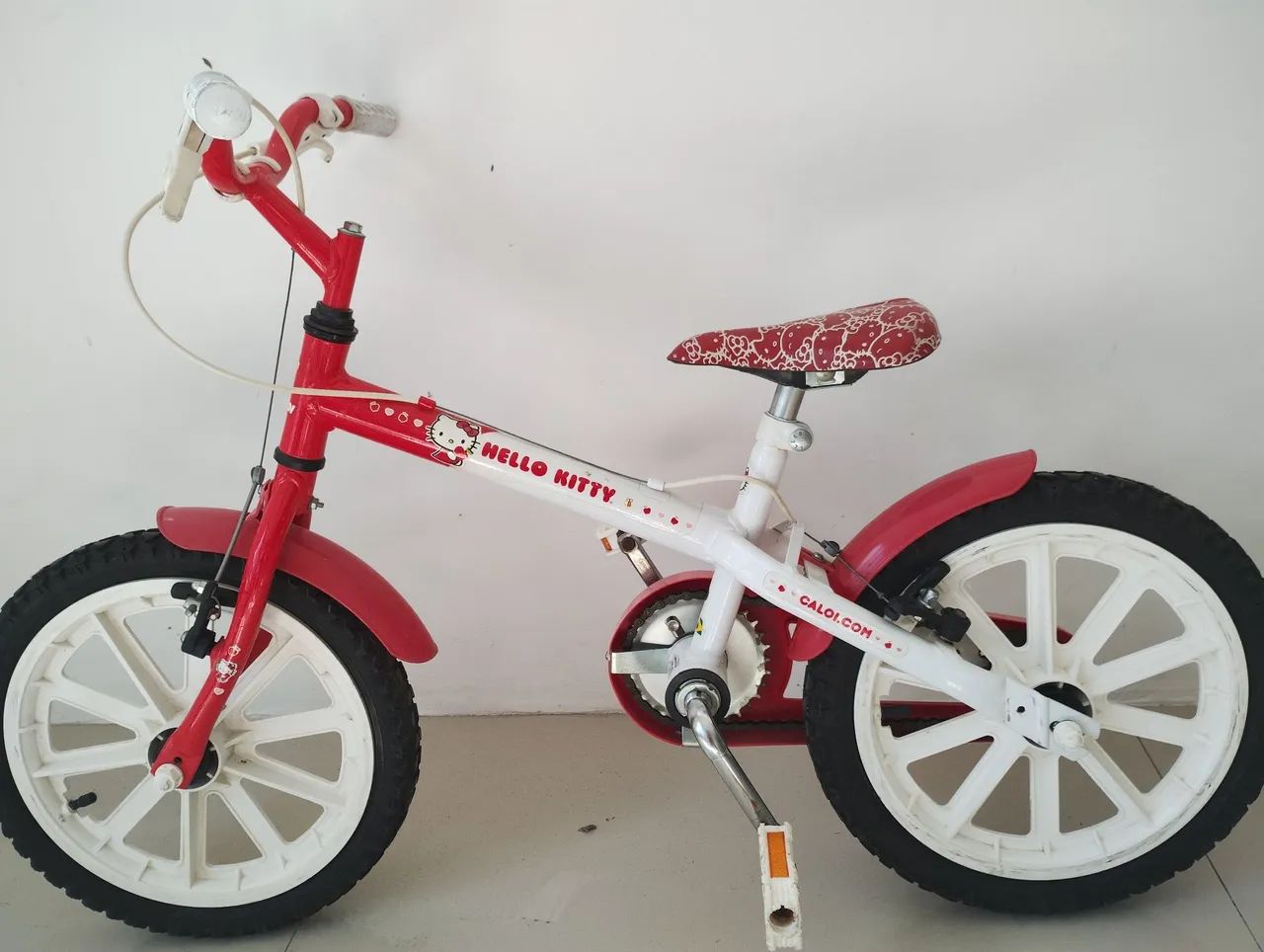 Raridade - Bicicleta infantil Hello Kitty