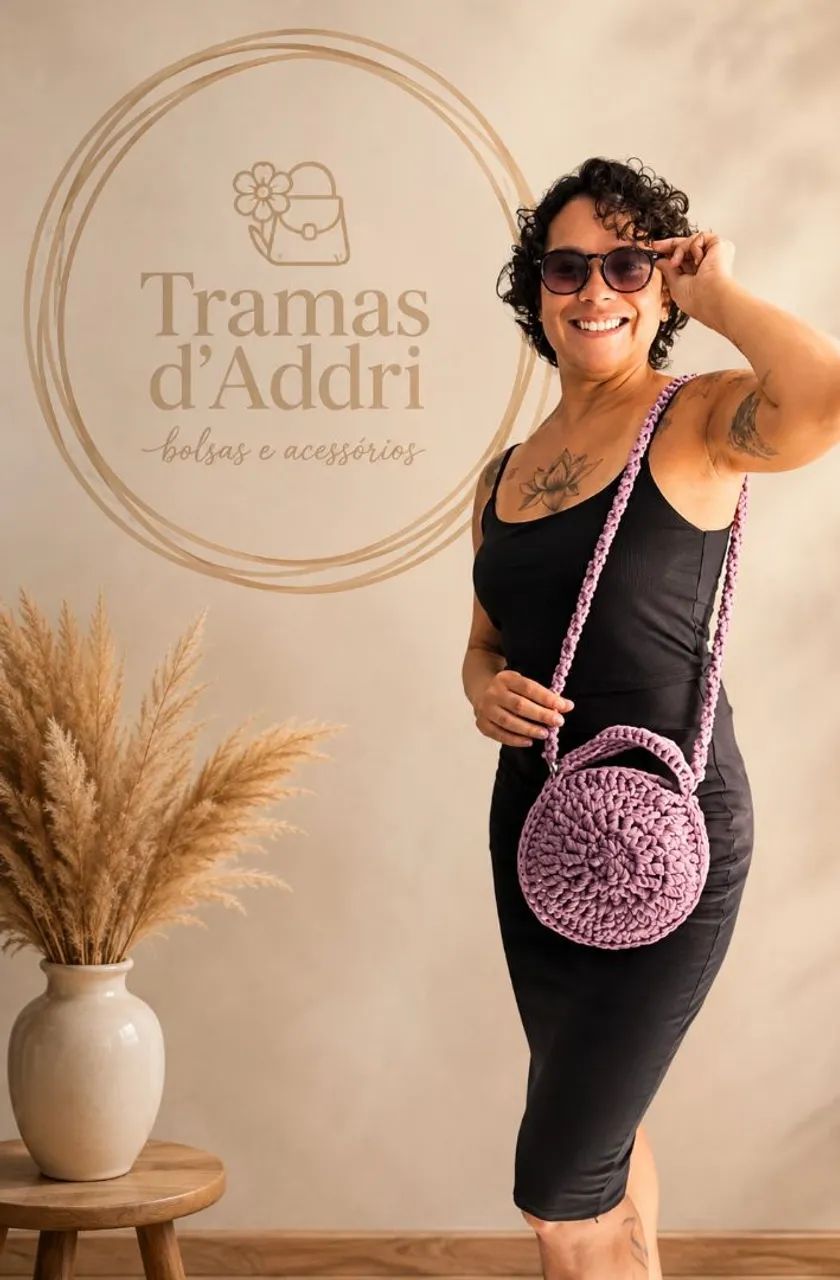Bolsa em crochê alça de mão e alça transversal - Foto 4
