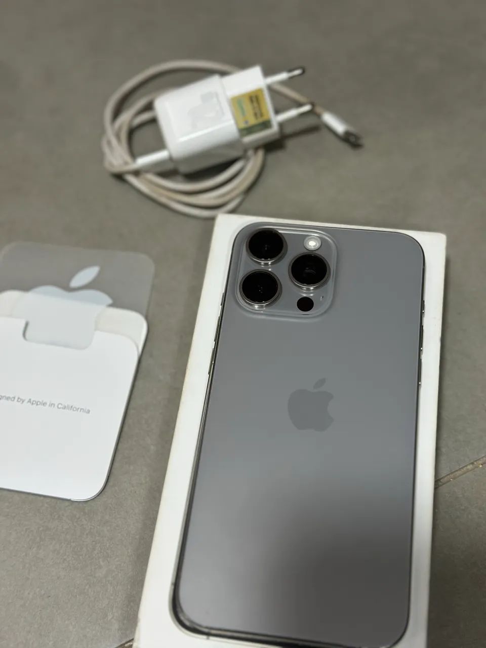 iPhone 15 Pro Max  - Foto 3