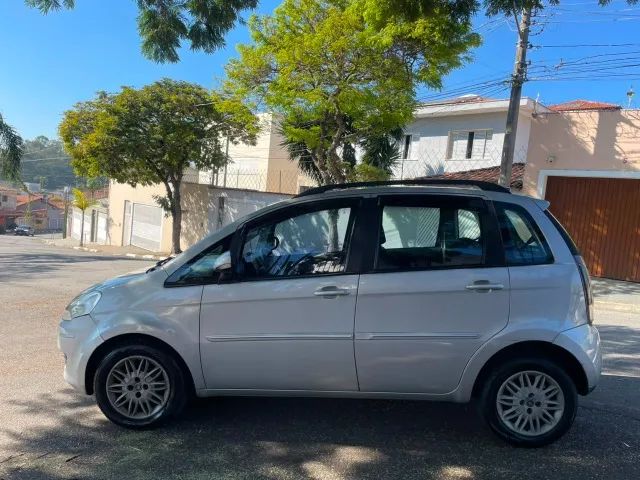 Fiat Idea Attractive 1.4 Fire Flex 8V 5P 2013 - Foto 5