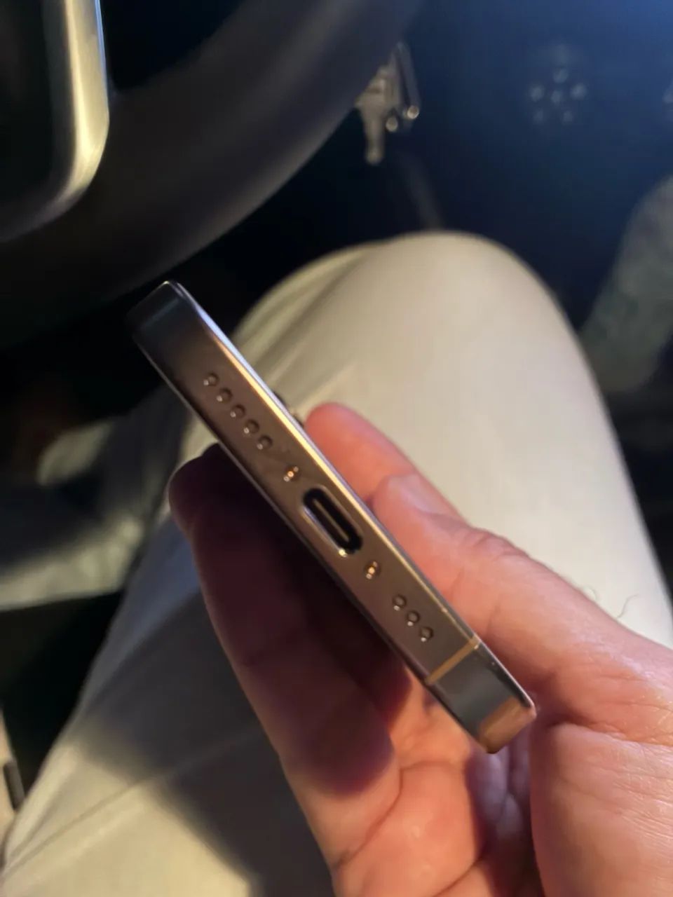 iPhone 16 Pro 256GB Desert Titanium - R$ 3.990 só amanhã  - Foto 4