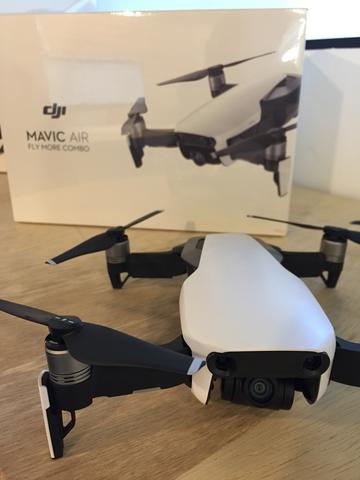 DJI Mavic Air Fly More Combo