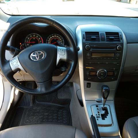Toyota Corolla XEi 2.0 Flex 16V Automático Muito Novo Pouco Rodado com Gnv 5ª G - Foto 10