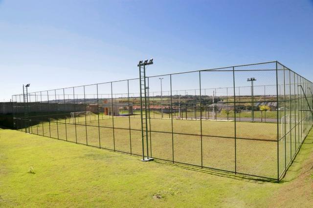 Cansado de pagar aluguel??Venha Construir a sua Casa! Lotes a prestação em cond. fechado - Foto 6