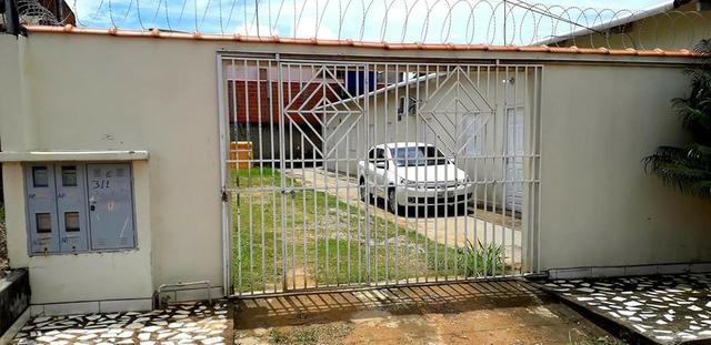 Bloco com 3 apartamentos na Vila Militar ao lado da Fundação Hospitalar - Foto 2