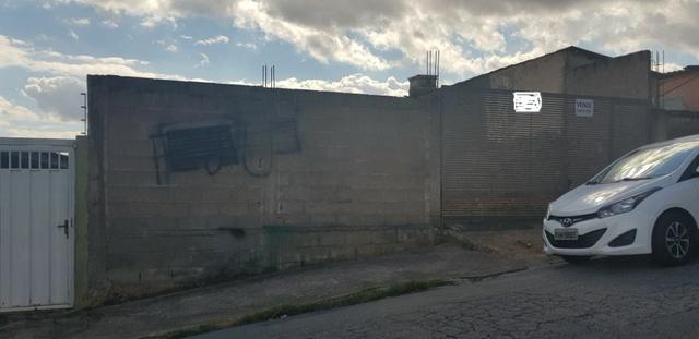 Vende um lote no bairro Cruzeiro do Sul