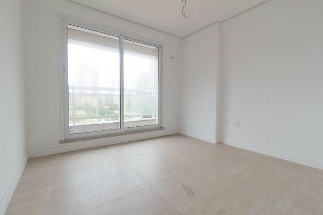 Brisas do Meireles, apartamento duplex com 3 suítes, gabinete, 4 vagas de garagem, - Foto 8