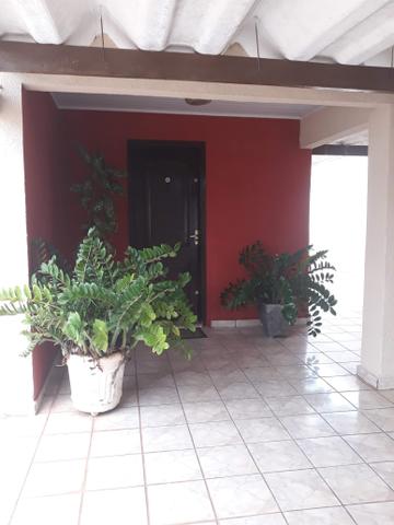 Vende-se casa com sobrado em birigui - sp - Foto 2