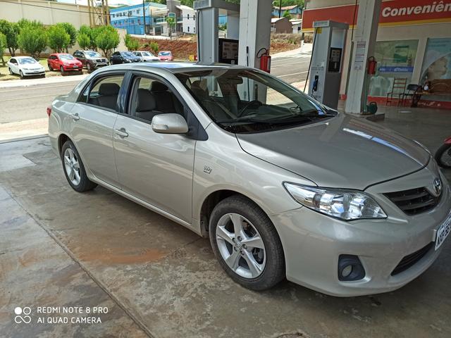 Toyota GLI 2013 Aut